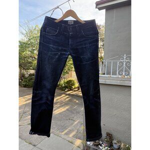 Elephant 4 Skinny Guy